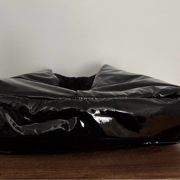 Holt Renfrew Black Glossy Bag - Picture 3 of 6